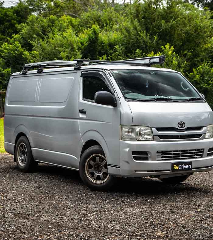 2011--Toyota-HiAce-LWB